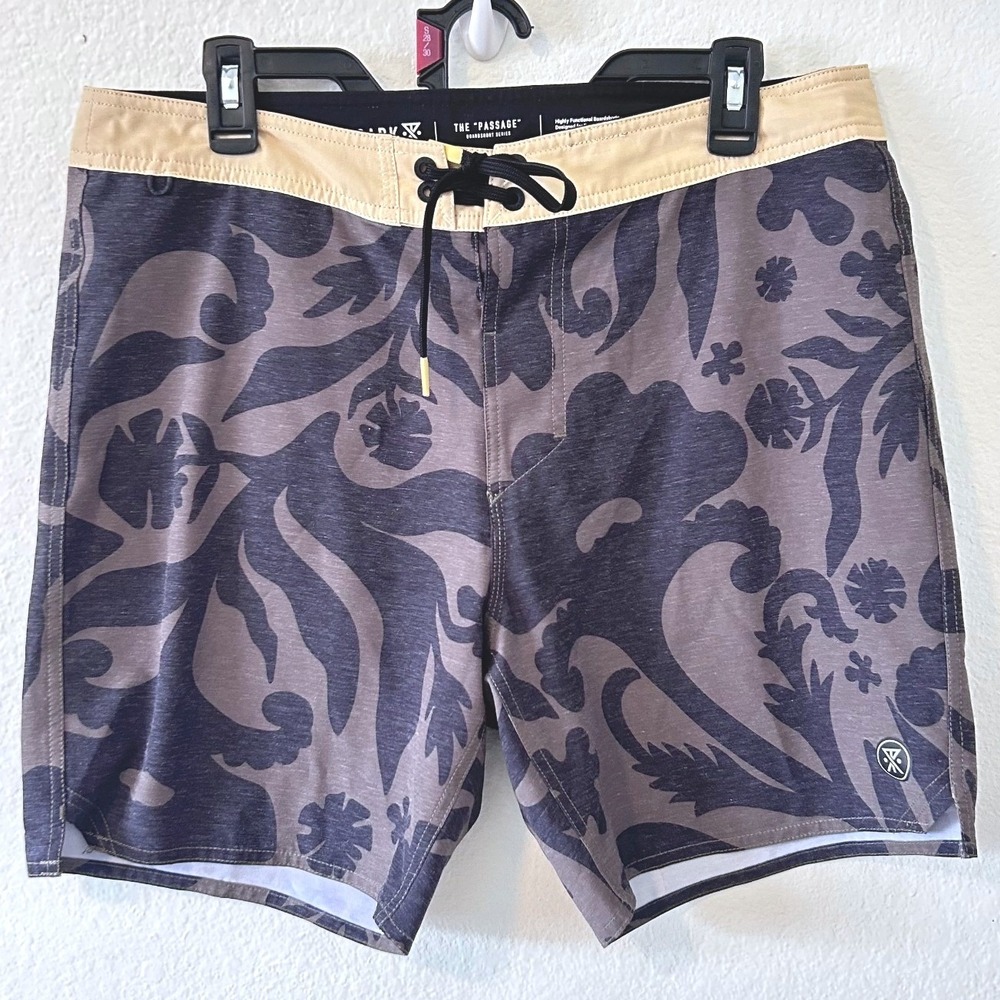 Roark The Passage Boardshorts Mens 33 Charcoal Grey Tan Tropical Floral Print